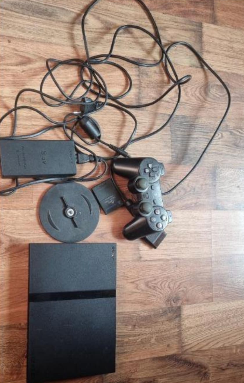 Sony PlayStation 2 Slim, Б/у, полностью исправно, в Астане