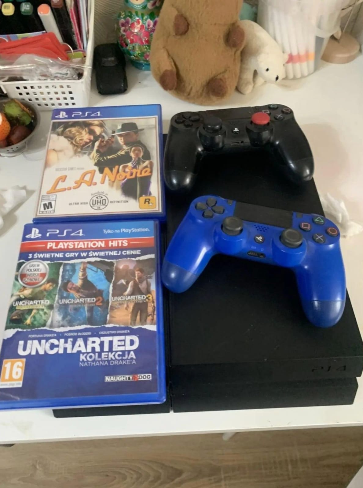 Sony PlayStation 4, Б/у, полностью исправно, в Астане