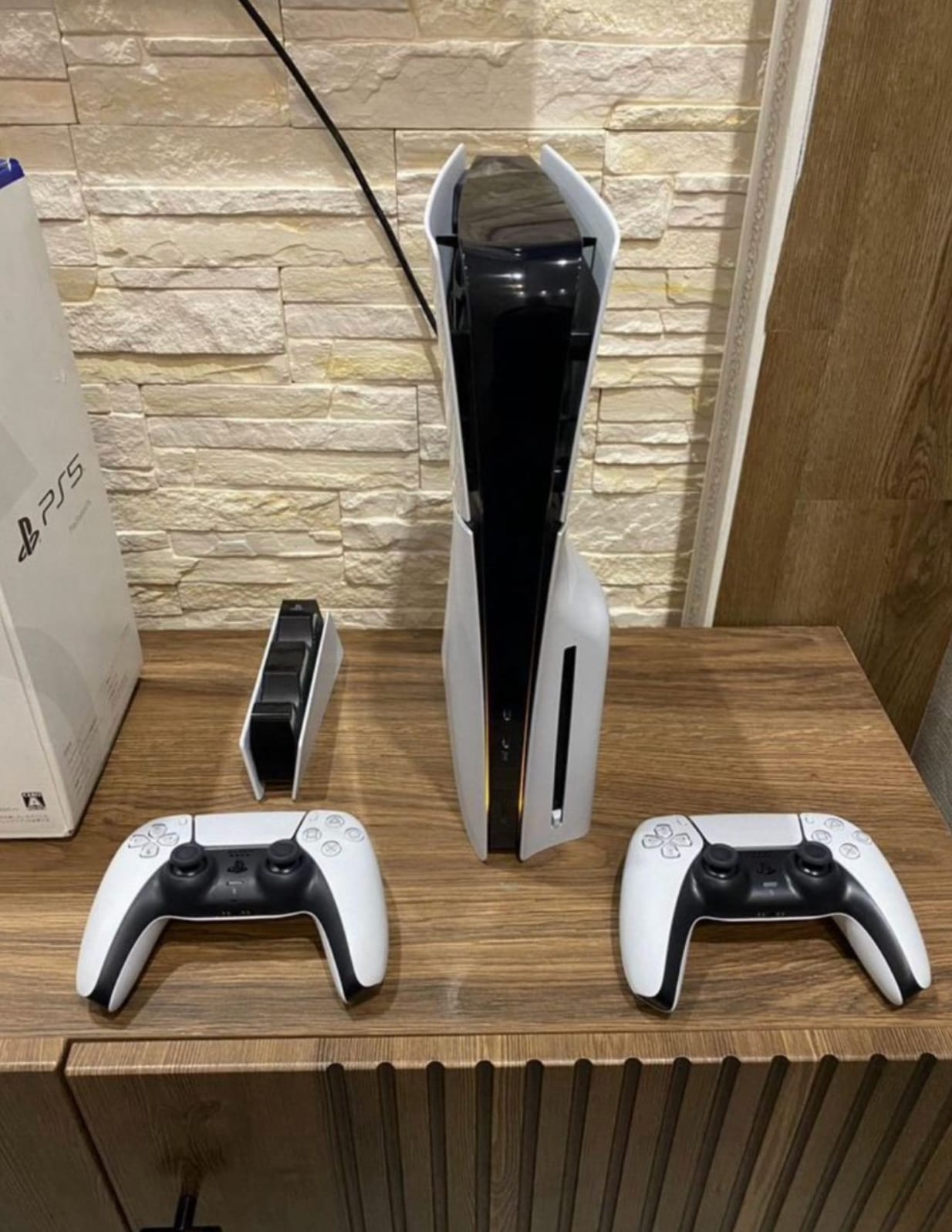 Sony PlayStation 5 Slim 1 ТБ, Б/у, полностью исправно, в Астане