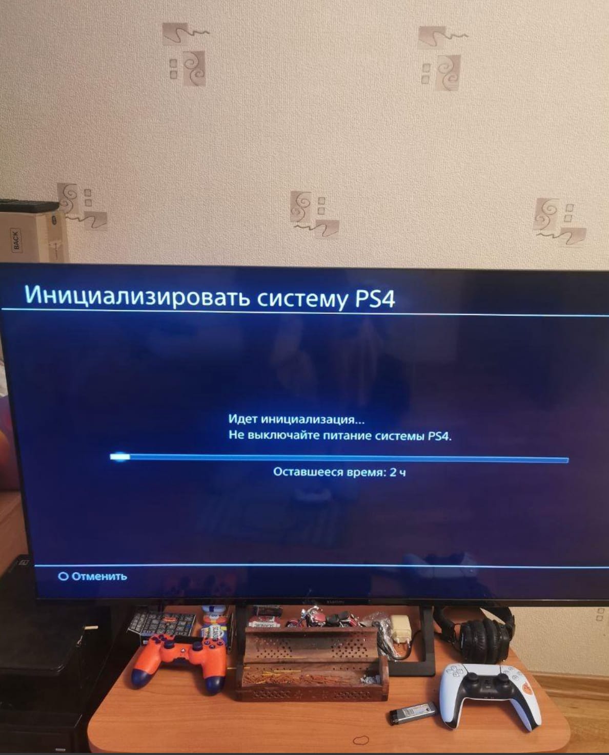 Sony PlayStation 4 Slim 1 ТБ, Б/у, полностью исправно, в Астане