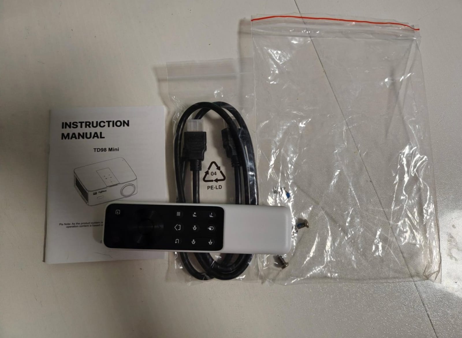 Проектор ThundeaL TD98 Mini с экраном