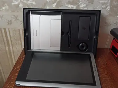 Huion Kamvas 16