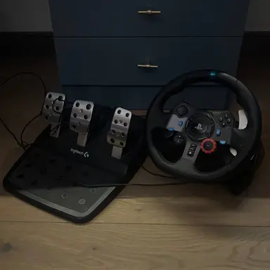 Руль и педали Logitech G29