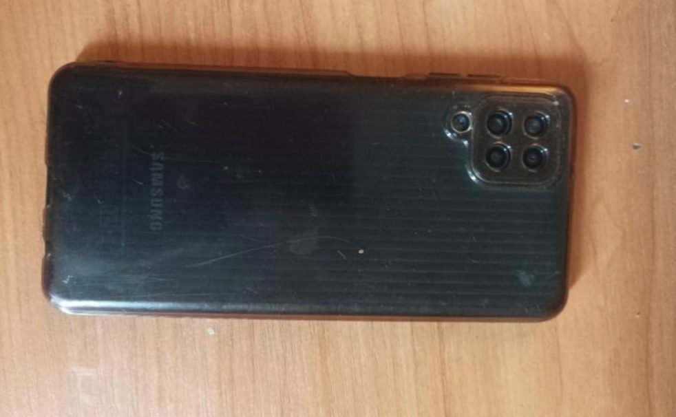Samsung Galaxy A01 32/3 ГБ, Б/у, в Астане