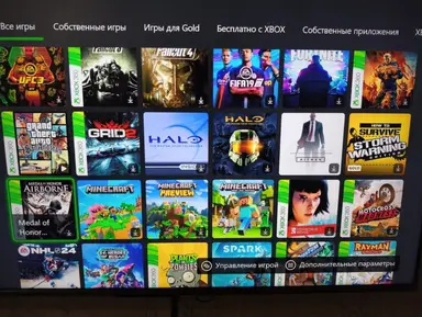 Xbox one 500gb с играми и + 2 геймпада