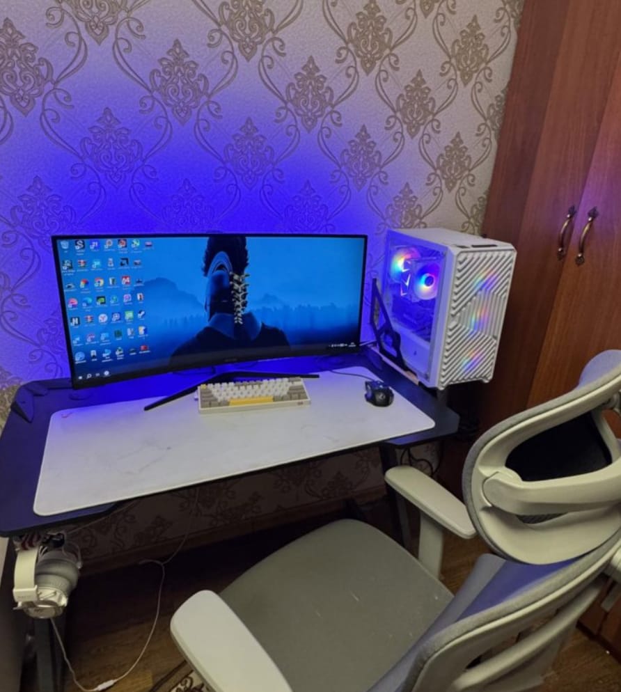 Игровой ПК Ryzen 5 5600 / RTX 4070 12 ГБ