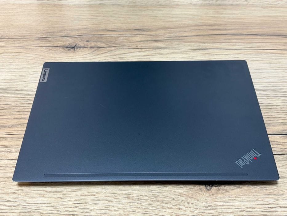 Lenovo ThinkPad T14s Gen 2 Touch — i5 / 16GB / SSD 512GB / Алюминий